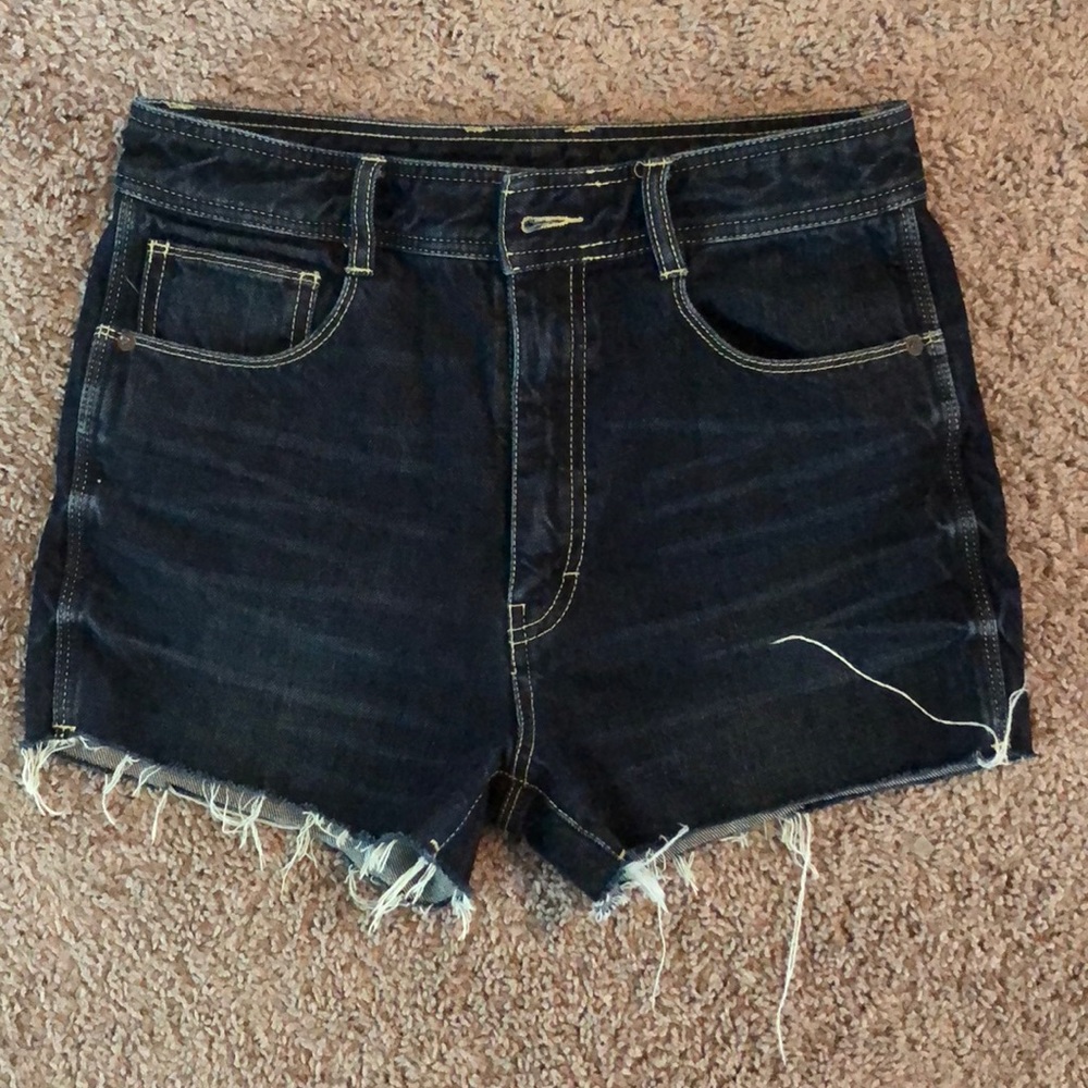 Designer Shorts NWOT from Sample Sale sz 28